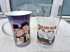 LAUREL & HARDY KEEP SMILING