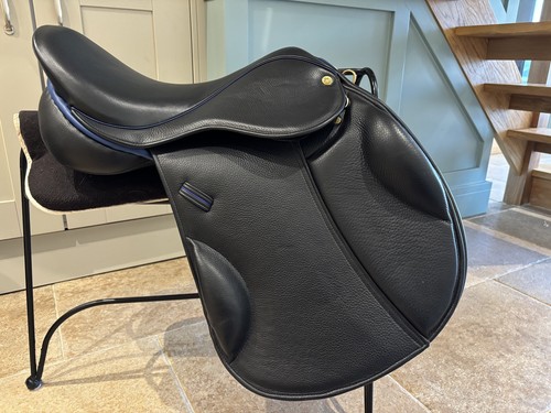 New kruger jump saddle - saddle, wide