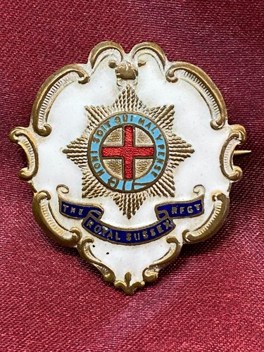 Lovely ww1 white enamel royal - enamel,