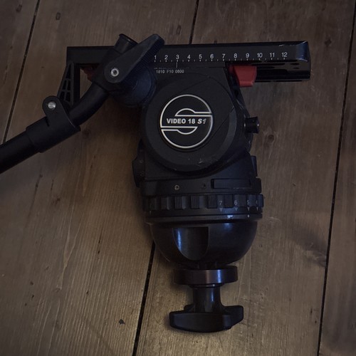 Sachtler 18p tripod - 18p, s1