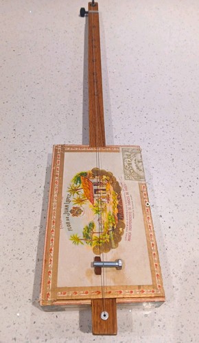 String didley bow - didley, cigar