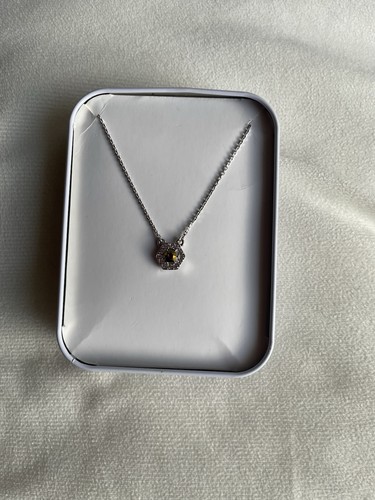 Rhinestone pendant on 18 - pendant,