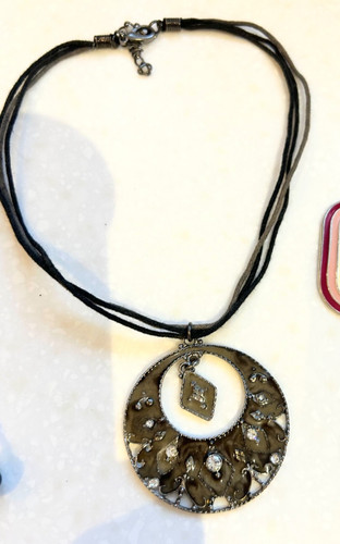 Necklace costume jewellery - costume,