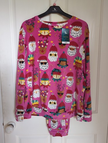 Bnwt cosy plush christmas - tu,