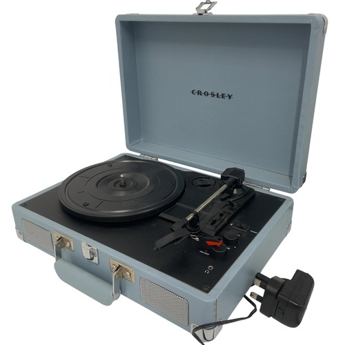 Crosley sky blue portable - blue,