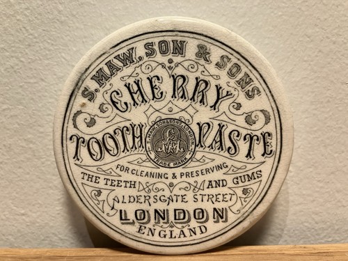Antique pot lid - pot, son