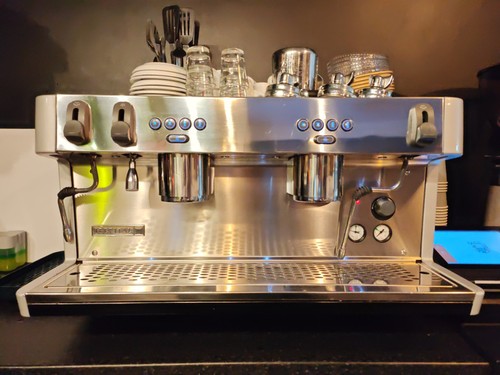 Iberital intenz group coffee - intenz,