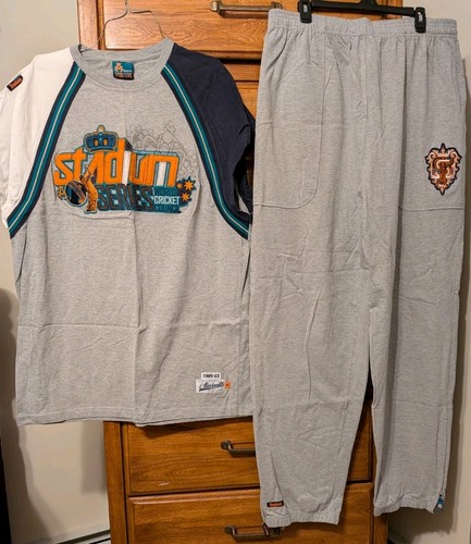 Mens vintage akademiks y2k - vintage,