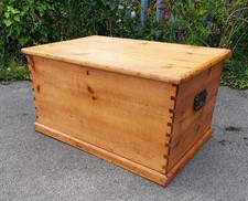 ANTIQUE VICTORIAN STRIPPED PINE BLANKET BOX  CHEST  TRUNK     DELIVERY AVAILABLE