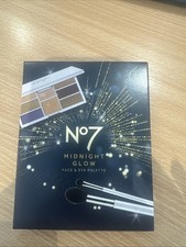 Boots No7 Midnight Glow face
