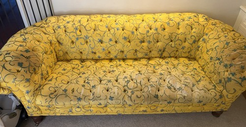 Chesterfield sofa - chesterfield,