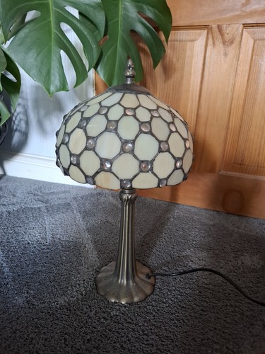 Tiffany style table lamp - tiffany,