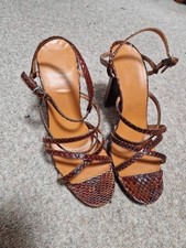 1970s Women's Shoes Size 6. Vintage, Stylish. Snakeskin style Heels