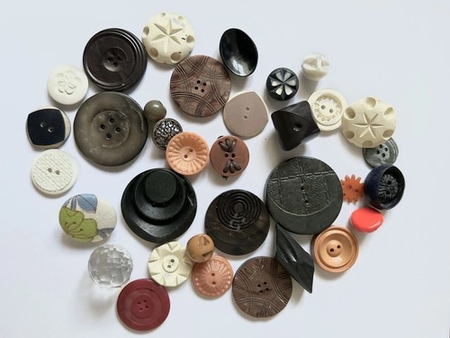 Vintage lot buttons - vintage, of
