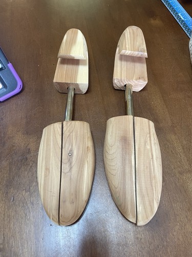 Wooden shoe trees large - trees,,