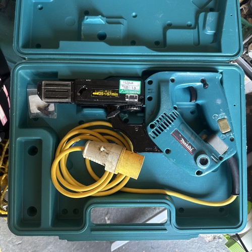 Makita 6834 collated - collated, autofeed