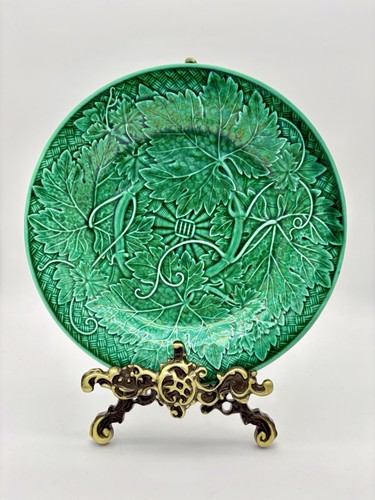 Antique wedgwood green - wedgwood,