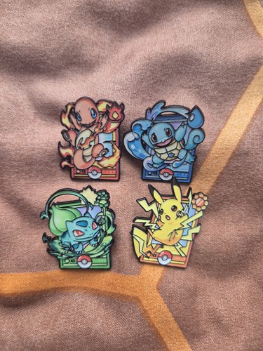Pokemon enamel pin - badge,