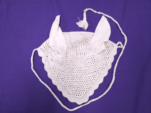 Cob size white horse - cob,