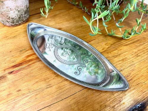 Antique oval snuffer pen tray - antique,
