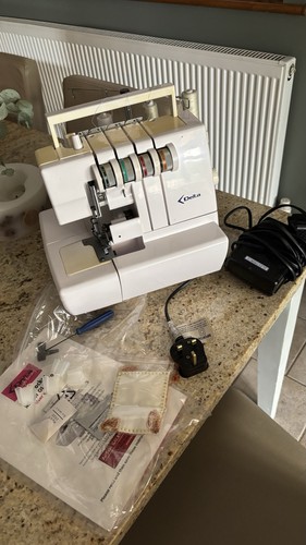 Overlocker sewing machine - sewing, 4
