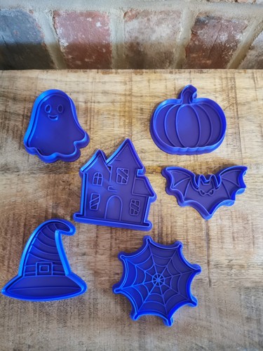 Set halloween cutters and - of,