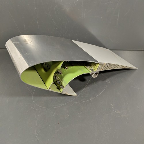 Boeing 757 wing slat cut - boeing,