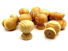 Pine knobs 30mm - deluxe, wooden