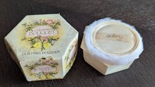 Dusting Powder Country Bouquet