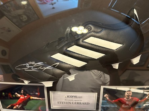 Steven gerrard signed adidas - steven,