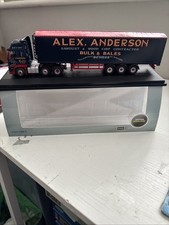 Oxford Diecast Volvo FH4