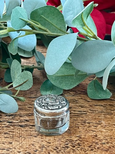Antique glass scent perfume - antique,