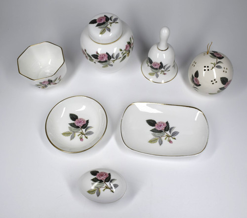 Job lot wedgwood - 7,