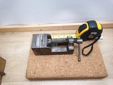 Eron Machine Vice 2 1/2" Light