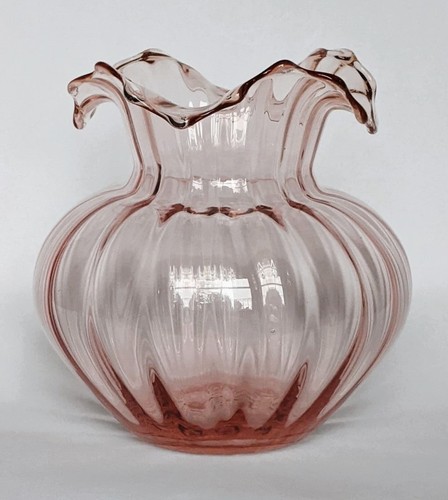 Vintage light pink - pink, hand-blown