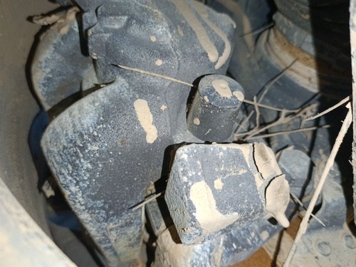 Front right brake caliper - front,