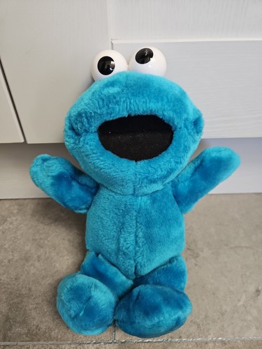 Tickle cookie monster - me,