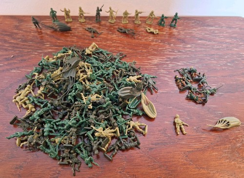 Esci ww2 paratroopers - -,