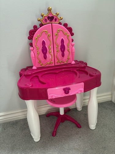Girls pink dressing table - girls,