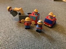 ELC HAPPYLAND FIREMEN WITH FIRE ENGINES.
