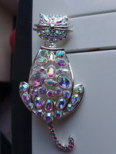 Avon Crystal Silver Plated Brooch with Moveable Tail Unworn