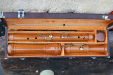 ZEN-ON 5500B Wooden Bass