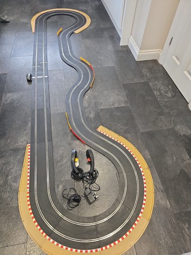 Scalextric sports track layout - track,