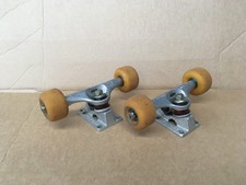 Venture skateboard trucks 7.5