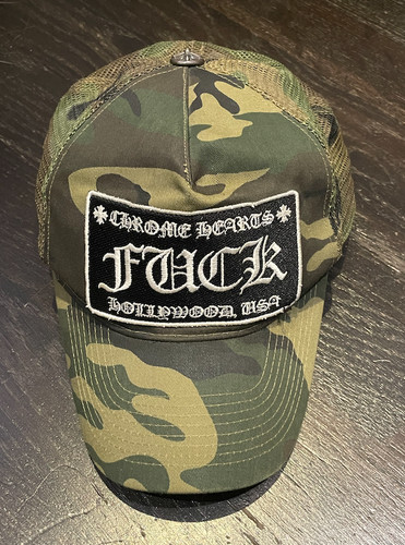 Authentic chrome hearts k - authentic,
