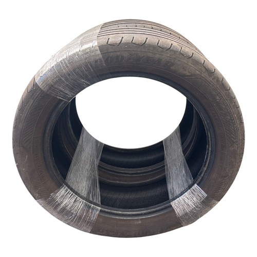 215 w goodyear - 215/50/17,