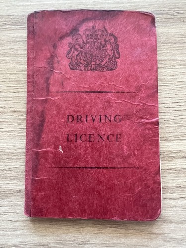 Vintage driving licence - licence, uk