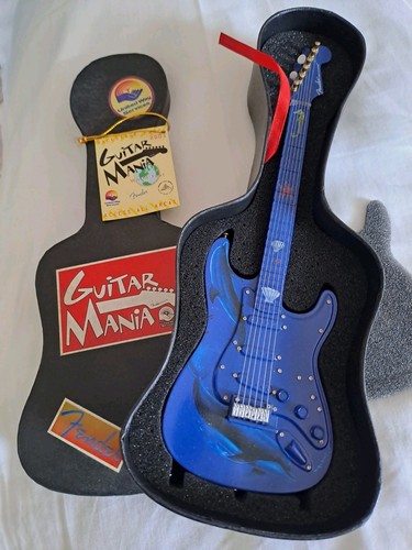 Fender miniature guitar - fender,