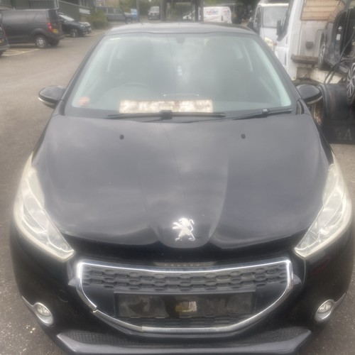 Peugeot 208 bonnet 2012 - peugeot, to