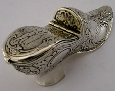 GOOD SIZE 4 inch RARE GERMAN HANAU SOLID SILVER SHOE SNUFF BOX c1900 ANTIQUE 60g